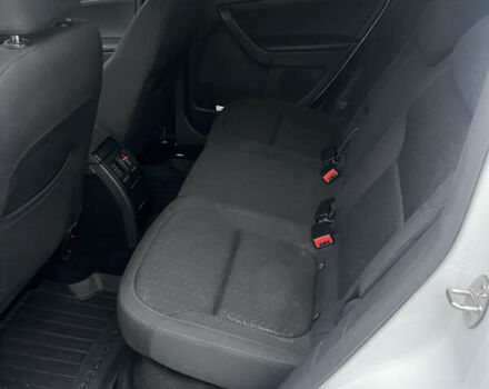 Белый Шкода Ети, объемом двигателя 1.97 л и пробегом 247 тыс. км за 15000 $, фото 20 на Automoto.ua