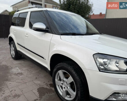 Белый Шкода Ети, объемом двигателя 2 л и пробегом 245 тыс. км за 11900 $, фото 17 на Automoto.ua