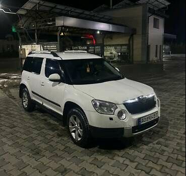 Белый Шкода Ети, объемом двигателя 1.97 л и пробегом 400 тыс. км за 6500 $, фото 1 на Automoto.ua