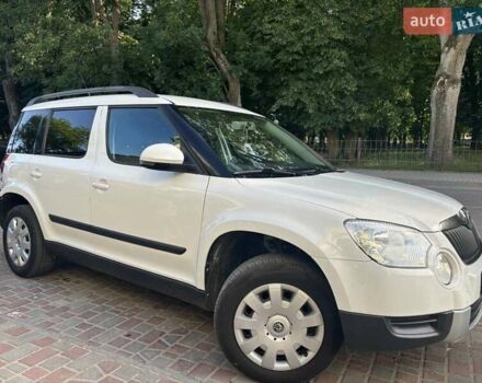 Білий Шкода Єті, об'ємом двигуна 2 л та пробігом 269 тис. км за 8500 $, фото 1 на Automoto.ua