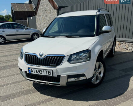 Білий Шкода Єті, об'ємом двигуна 1.97 л та пробігом 250 тис. км за 10500 $, фото 1 на Automoto.ua