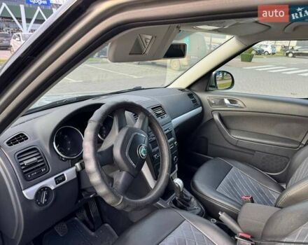 Бежевый Шкода Ети, объемом двигателя 1.8 л и пробегом 136 тыс. км за 6000 $, фото 2 на Automoto.ua