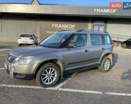 Бежевий Шкода Єті, об'ємом двигуна 1.2 л та пробігом 136 тис. км за 6999 $, фото 1 на Automoto.ua