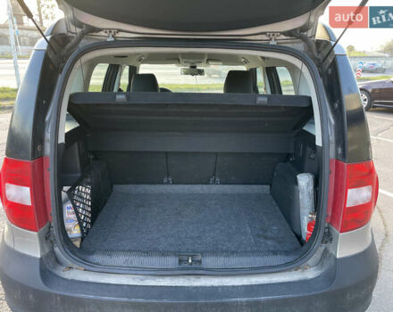 Бежевий Шкода Єті, об'ємом двигуна 1.2 л та пробігом 136 тис. км за 6999 $, фото 12 на Automoto.ua