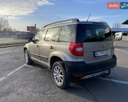 Бежевий Шкода Єті, об'ємом двигуна 1.2 л та пробігом 136 тис. км за 6999 $, фото 4 на Automoto.ua