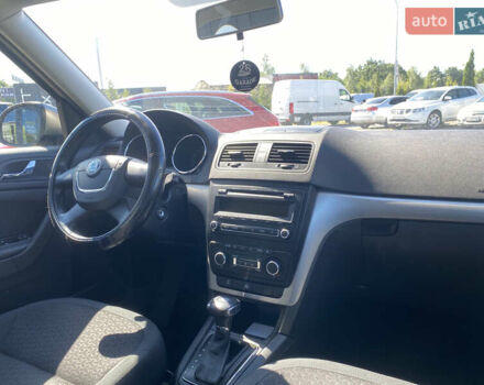 Бежевый Шкода Ети, объемом двигателя 1.8 л и пробегом 159 тыс. км за 8800 $, фото 19 на Automoto.ua