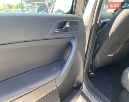 Бежевый Шкода Ети, объемом двигателя 1.8 л и пробегом 159 тыс. км за 8800 $, фото 15 на Automoto.ua