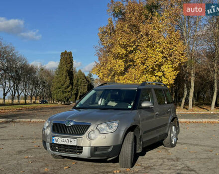 Бежевий Шкода Єті, об'ємом двигуна 1.2 л та пробігом 247 тис. км за 8500 $, фото 1 на Automoto.ua