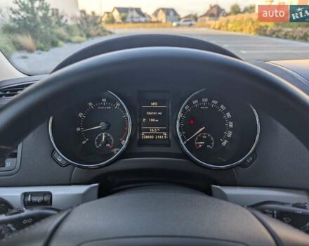 Черный Шкода Ети, объемом двигателя 1.8 л и пробегом 220 тыс. км за 7750 $, фото 41 на Automoto.ua