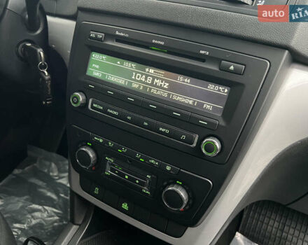 Черный Шкода Ети, объемом двигателя 1.8 л и пробегом 172 тыс. км за 9999 $, фото 47 на Automoto.ua