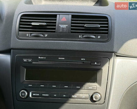 Черный Шкода Ети, объемом двигателя 1.2 л и пробегом 180 тыс. км за 7500 $, фото 41 на Automoto.ua