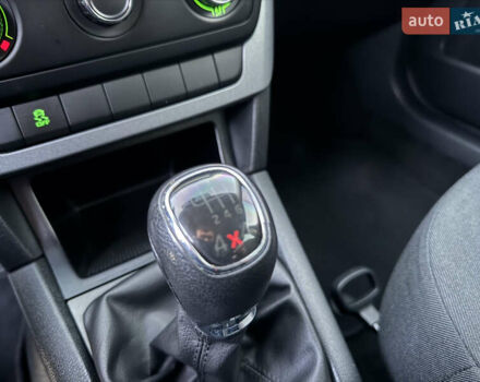 Шкода Ети 2013 в Луцке на Automoto.ua Черный Шкода Ети, объемом двигателя 1.8 л и пробегом 171 тыс. км за 11700 $, фото 29 на Automoto.ua