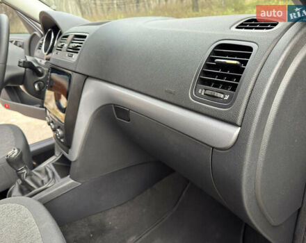 Черный Шкода Ети, объемом двигателя 1.8 л и пробегом 150 тыс. км за 12500 $, фото 39 на Automoto.ua