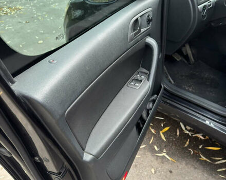 Черный Шкода Ети, объемом двигателя 1.8 л и пробегом 150 тыс. км за 12500 $, фото 35 на Automoto.ua