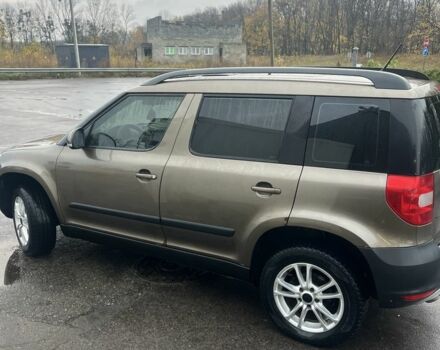 Коричневый Шкода Ети, объемом двигателя 2 л и пробегом 227 тыс. км за 8500 $, фото 2 на Automoto.ua