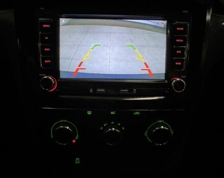 Коричневый Шкода Ети, объемом двигателя 2 л и пробегом 210 тыс. км за 7000 $, фото 15 на Automoto.ua