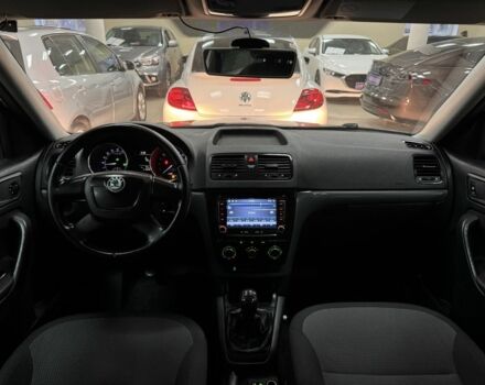 Коричневый Шкода Ети, объемом двигателя 2 л и пробегом 210 тыс. км за 7000 $, фото 12 на Automoto.ua