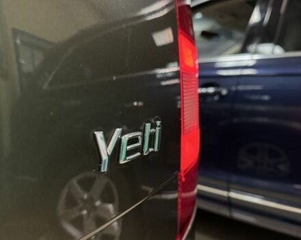 Коричневый Шкода Ети, объемом двигателя 2 л и пробегом 210 тыс. км за 7000 $, фото 2 на Automoto.ua