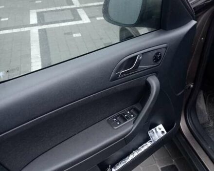 Коричневый Шкода Ети, объемом двигателя 1.97 л и пробегом 278 тыс. км за 8500 $, фото 7 на Automoto.ua