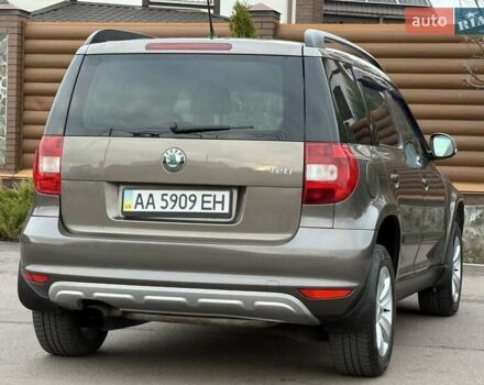 Коричневий Шкода Єті, об'ємом двигуна 1.2 л та пробігом 127 тис. км за 6900 $, фото 28 на Automoto.ua