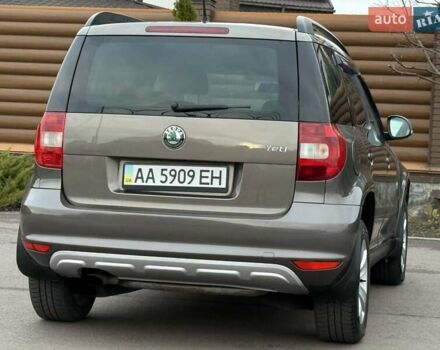 Коричневий Шкода Єті, об'ємом двигуна 1.2 л та пробігом 127 тис. км за 6900 $, фото 27 на Automoto.ua