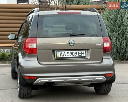Коричневий Шкода Єті, об'ємом двигуна 1.2 л та пробігом 127 тис. км за 6900 $, фото 25 на Automoto.ua