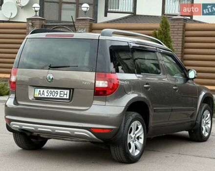 Коричневий Шкода Єті, об'ємом двигуна 1.2 л та пробігом 127 тис. км за 6900 $, фото 32 на Automoto.ua