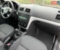 Коричневий Шкода Єті, об'ємом двигуна 1.2 л та пробігом 127 тис. км за 6900 $, фото 53 на Automoto.ua