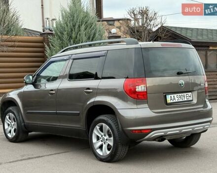 Коричневий Шкода Єті, об'ємом двигуна 1.2 л та пробігом 127 тис. км за 6900 $, фото 19 на Automoto.ua