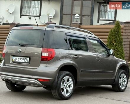 Коричневий Шкода Єті, об'ємом двигуна 1.2 л та пробігом 127 тис. км за 6900 $, фото 35 на Automoto.ua
