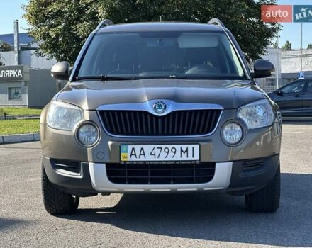 Коричневый Шкода Ети, объемом двигателя 1.8 л и пробегом 180 тыс. км за 8300 $, фото 1 на Automoto.ua