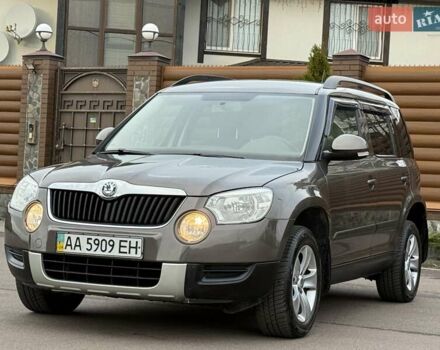 Коричневий Шкода Єті, об'ємом двигуна 1.2 л та пробігом 127 тис. км за 6900 $, фото 3 на Automoto.ua