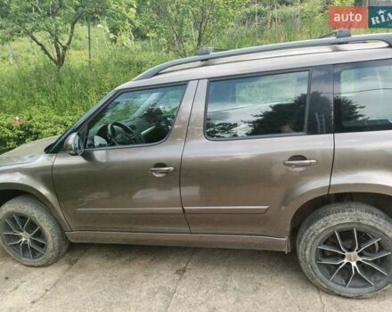 Коричневий Шкода Єті, об'ємом двигуна 2 л та пробігом 56 тис. км за 14500 $, фото 5 на Automoto.ua