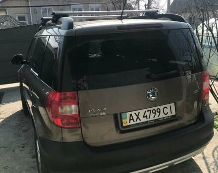 Коричневий Шкода Єті, об'ємом двигуна 1.8 л та пробігом 149 тис. км за 8500 $, фото 1 на Automoto.ua