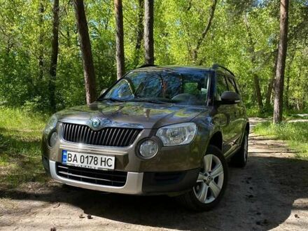 Шкода Єті 2012 у Олександрівка на Automoto.ua Коричневий Шкода Єті, об'ємом двигуна 1.97 л та пробігом 330 тис. км за 10400 $, фото 1 на Automoto.ua