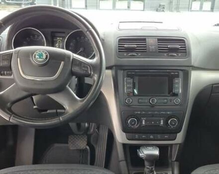 Красный Шкода Ети, объемом двигателя 1.97 л и пробегом 209 тыс. км за 10900 $, фото 30 на Automoto.ua