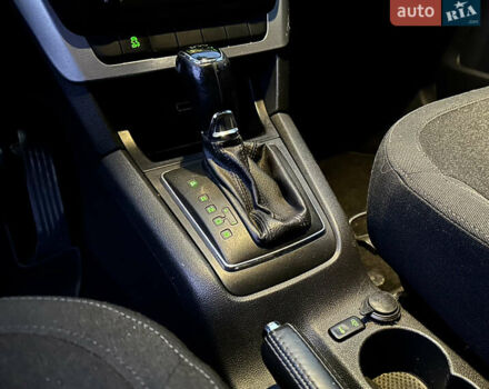 Красный Шкода Ети, объемом двигателя 0 л и пробегом 198 тыс. км за 9999 $, фото 59 на Automoto.ua