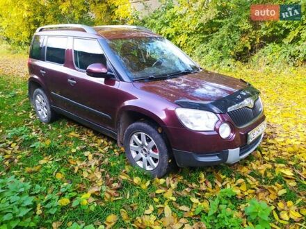 Шкода Ети 2010 в Черновцах на Automoto.ua Красный Шкода Ети, объемом двигателя 1.2 л и пробегом 200 тыс. км за 8000 $, фото 1 на Automoto.ua