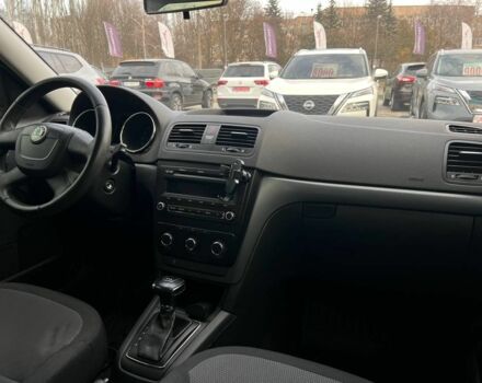 Серый Шкода Ети, объемом двигателя 1.2 л и пробегом 206 тыс. км за 8300 $, фото 14 на Automoto.ua