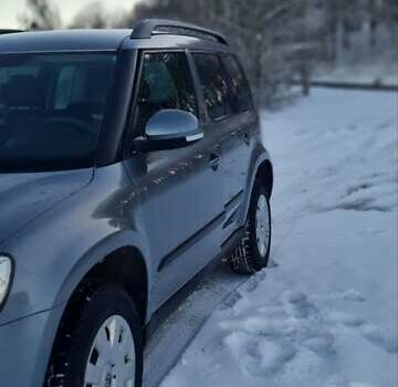 Сірий Шкода Єті, об'ємом двигуна 1.2 л та пробігом 248 тис. км за 6300 $, фото 5 на Automoto.ua