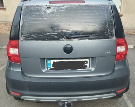 Серый Шкода Ети, объемом двигателя 0 л и пробегом 282 тыс. км за 5000 $, фото 1 на Automoto.ua