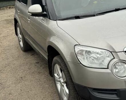 Сірий Шкода Єті, об'ємом двигуна 1.8 л та пробігом 180 тис. км за 8900 $, фото 3 на Automoto.ua