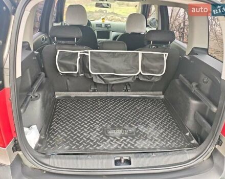 Сірий Шкода Єті, об'ємом двигуна 1.8 л та пробігом 180 тис. км за 8900 $, фото 15 на Automoto.ua