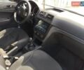 Серый Шкода Ети, объемом двигателя 1.2 л и пробегом 360 тыс. км за 6500 $, фото 4 на Automoto.ua
