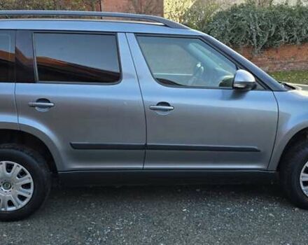 Сірий Шкода Єті, об'ємом двигуна 1.2 л та пробігом 200 тис. км за 4500 $, фото 8 на Automoto.ua