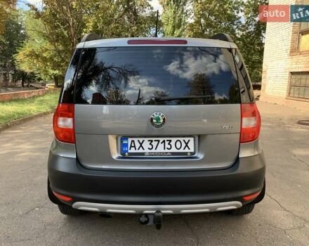 Серый Шкода Ети, объемом двигателя 1.2 л и пробегом 57 тыс. км за 8500 $, фото 6 на Automoto.ua