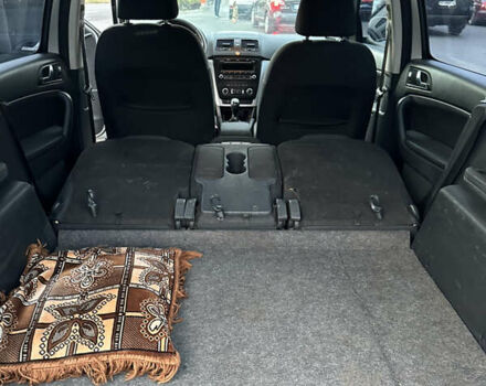 Сірий Шкода Єті, об'ємом двигуна 2 л та пробігом 255 тис. км за 7800 $, фото 16 на Automoto.ua