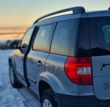 Серый Шкода Ети, объемом двигателя 1.2 л и пробегом 248 тыс. км за 6300 $, фото 1 на Automoto.ua