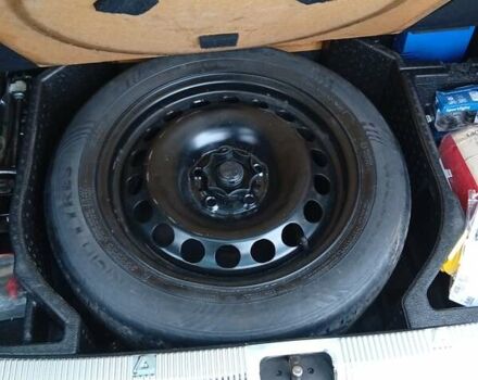 Синий Шкода Ети, объемом двигателя 1.97 л и пробегом 340 тыс. км за 8100 $, фото 5 на Automoto.ua