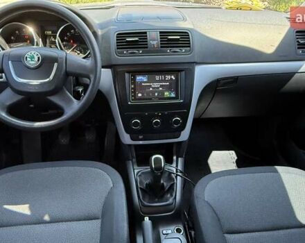 Синій Шкода Єті, об'ємом двигуна 1.2 л та пробігом 139 тис. км за 8200 $, фото 48 на Automoto.ua